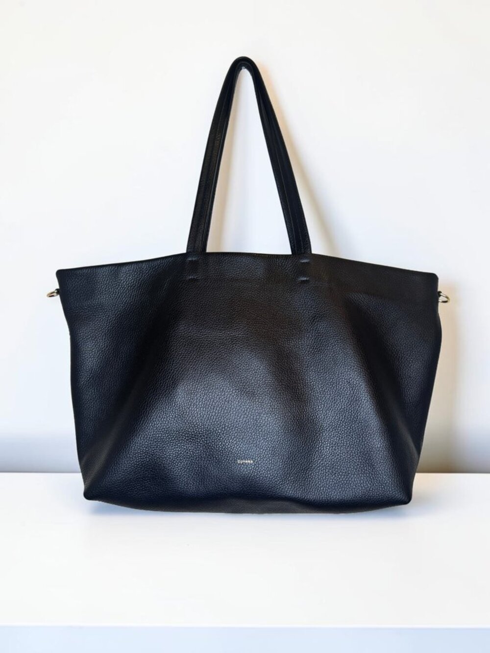 Cuyana Classic Easy Zipper Tote in Black